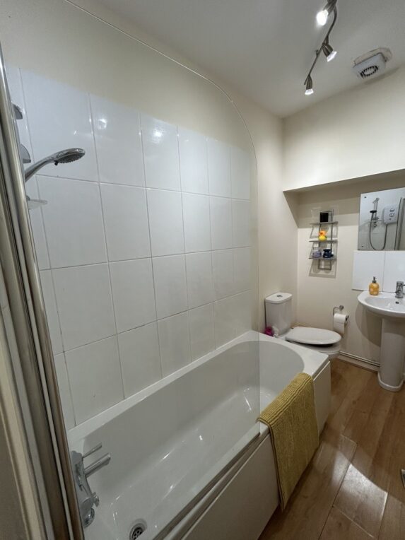 Crossway, Didsbury, Didsbury - Image 7