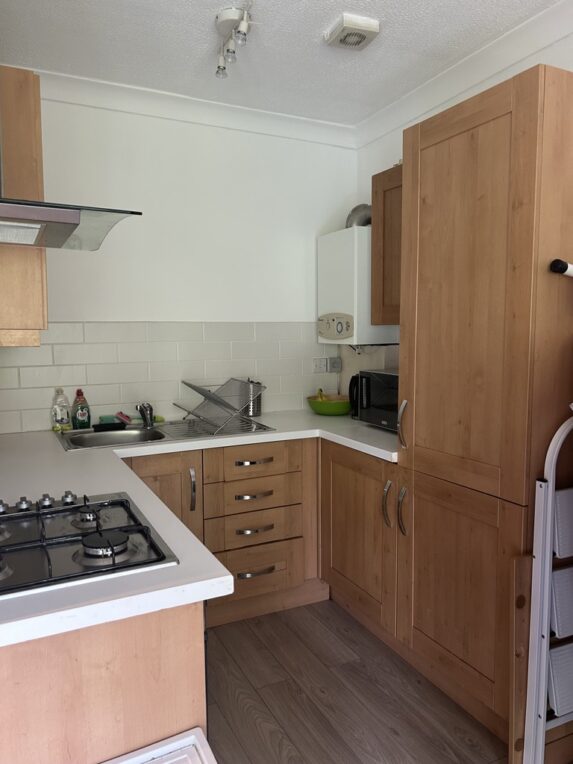 88 Langham Court, Didsbury - Image 2