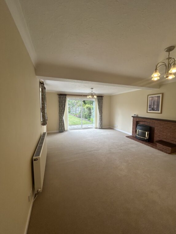 Grange Park Avenue, Wilmslow, <br />
<b>Warning</b>:  Undefined array key 60 in <b>/data04/hatton/public_html/wp-content/uploads/wpallimport/functions.php</b> on line <b>378</b><br /> - Image 11