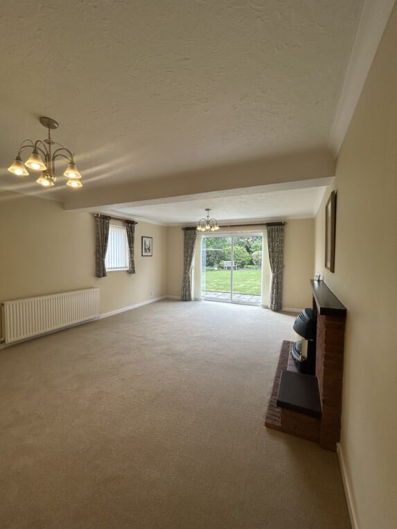 Grange Park Avenue, Wilmslow, <br />
<b>Warning</b>:  Undefined array key 60 in <b>/data04/hatton/public_html/wp-content/uploads/wpallimport/functions.php</b> on line <b>378</b><br /> - Image 12
