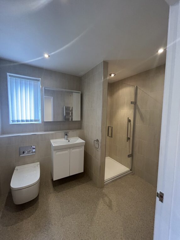 Grange Park Avenue, Wilmslow, <br />
<b>Warning</b>:  Undefined array key 60 in <b>/data04/hatton/public_html/wp-content/uploads/wpallimport/functions.php</b> on line <b>378</b><br /> - Image 16