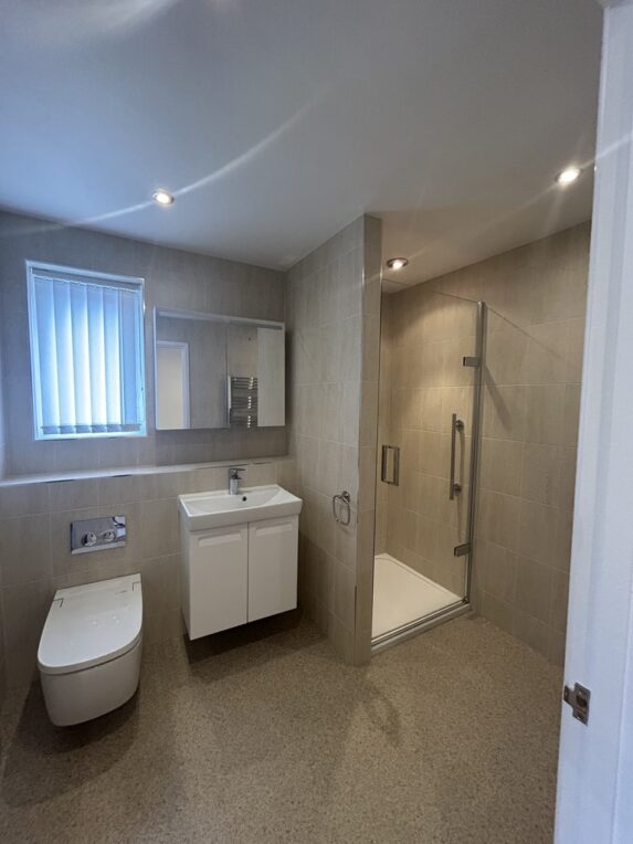 Grange Park Avenue, Wilmslow, <br />
<b>Warning</b>:  Undefined array key 60 in <b>/data04/hatton/public_html/wp-content/uploads/wpallimport/functions.php</b> on line <b>378</b><br /> - Image 17