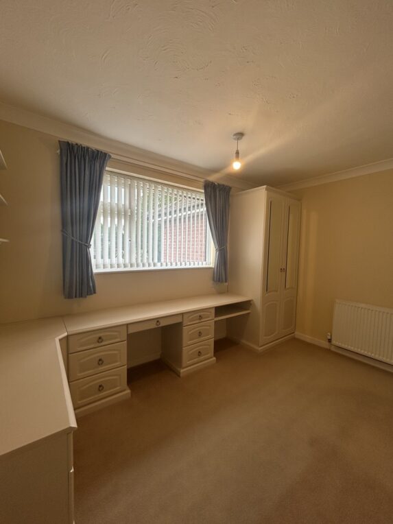 Grange Park Avenue, Wilmslow, <br />
<b>Warning</b>:  Undefined array key 60 in <b>/data04/hatton/public_html/wp-content/uploads/wpallimport/functions.php</b> on line <b>378</b><br /> - Image 21
