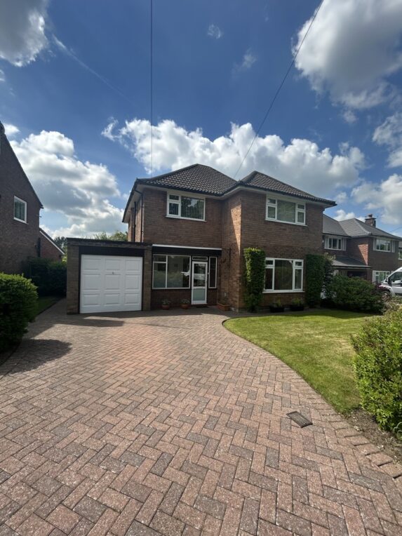 Grange Park Avenue, Wilmslow, <br />
<b>Warning</b>:  Undefined array key 60 in <b>/data04/hatton/public_html/wp-content/uploads/wpallimport/functions.php</b> on line <b>378</b><br /> - Image 24