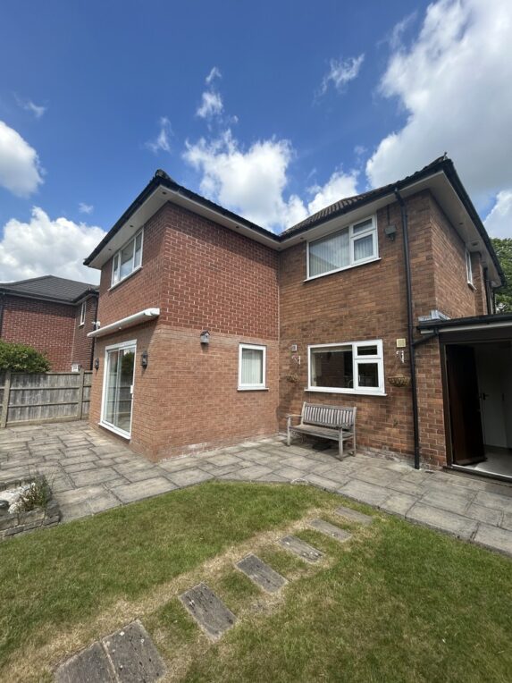 Grange Park Avenue, Wilmslow, <br />
<b>Warning</b>:  Undefined array key 60 in <b>/data04/hatton/public_html/wp-content/uploads/wpallimport/functions.php</b> on line <b>378</b><br /> - Image 6