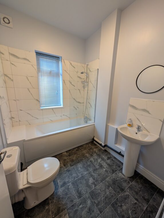 Ballbrook Avenue, First Floor Craig House   Manche, Sale - Image 11