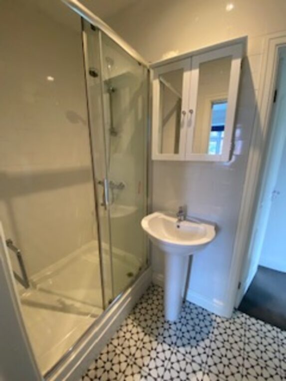 Dalston Drive , Didsbury, Didsbury - Image 11