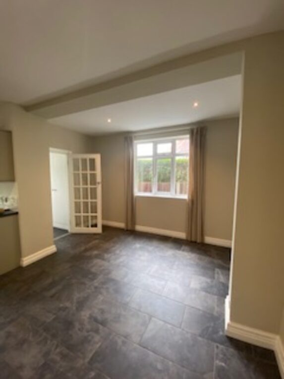Dalston Drive , Didsbury, Didsbury - Image 5