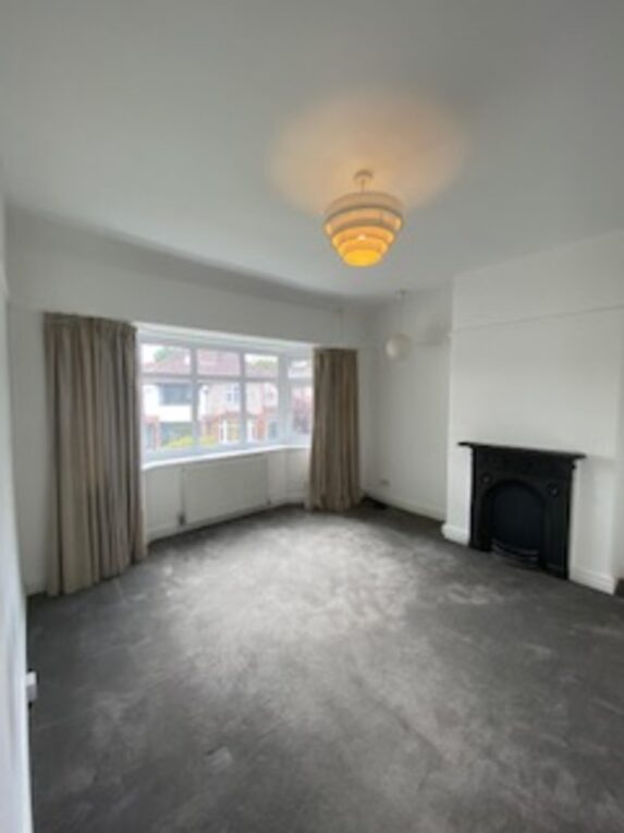 Dalston Drive , Didsbury, Didsbury - Image 8
