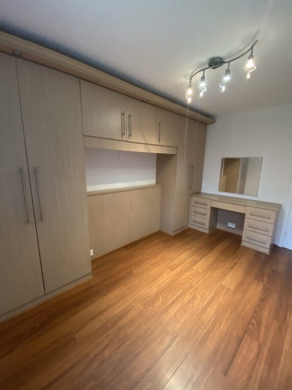 2 Parsonage Court, Heaton Moor - Image 7