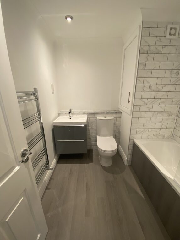 Olive Shapley Avenue, Didsbury - Image 4