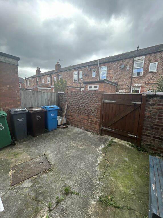 Chiswick Road, Didsbury - Image 10